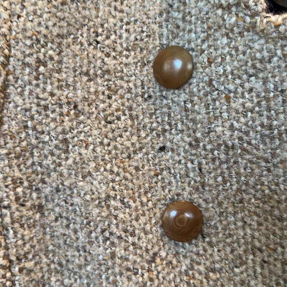 JCrew double breasted short jacket blazer. Camel/cream tones as shown. Size 2 - Picture 13 of 16